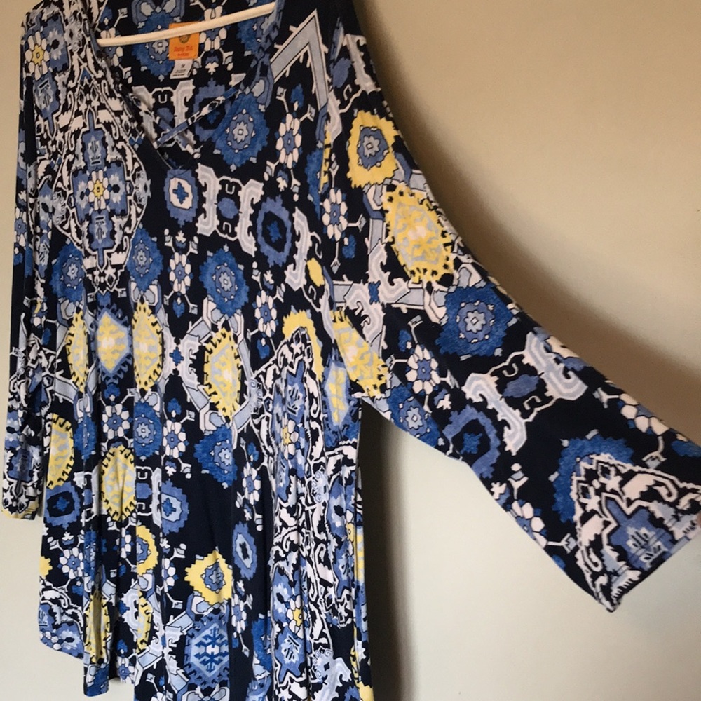 tunic top - Picture 2 of 4